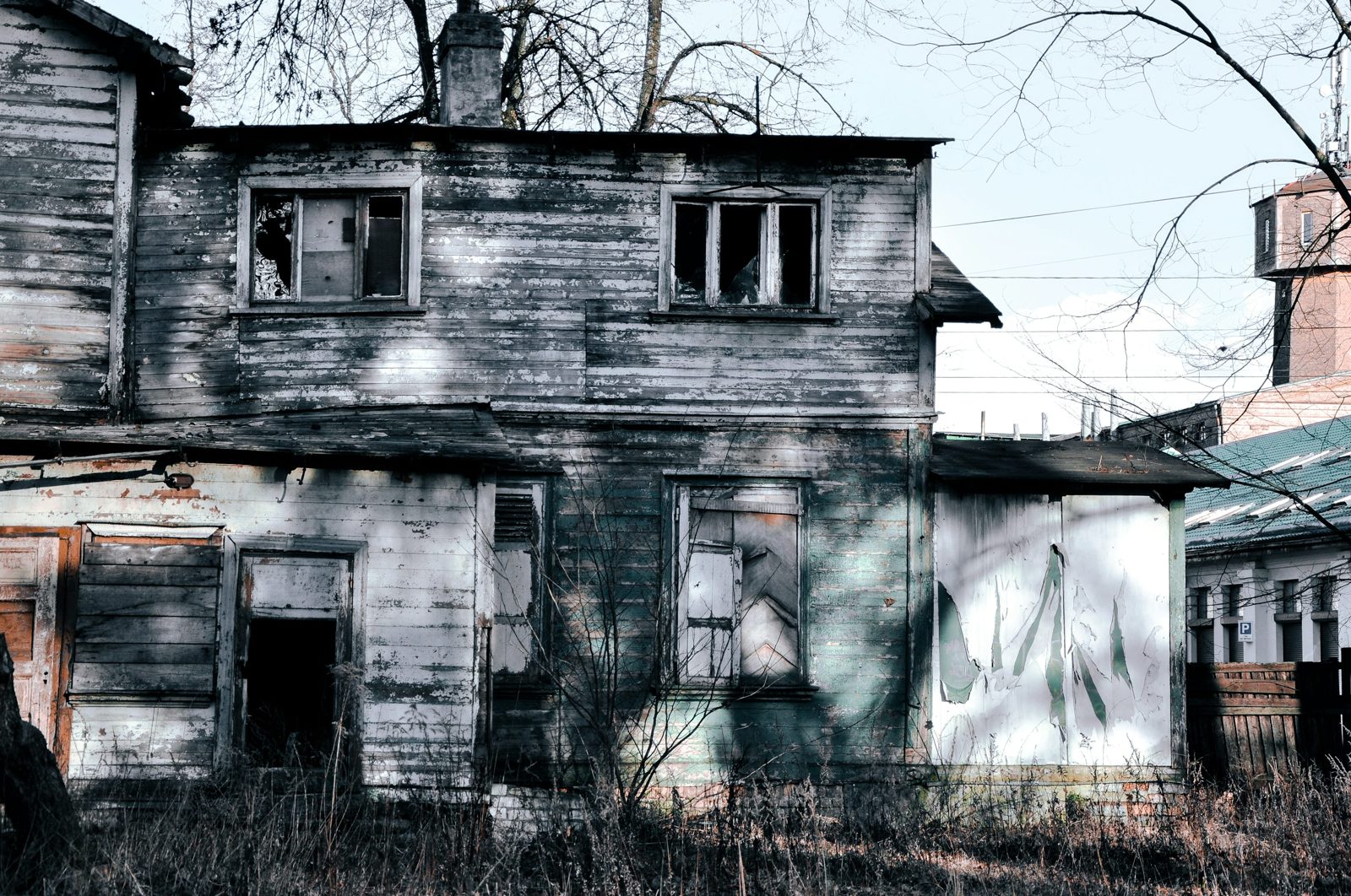 Distressed house that a homeowner may sell fast to Original Home Buyers